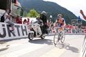 Der Holländer Steven Kruijswijk gewinnt solo die 6. Etappe der Tour de Suisse in Malbun.