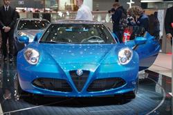 Klicken Sie hier, um das Album zu sehen: Alfa Romeo • Auto-Salon Genf