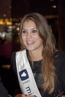 Klicken Sie hier, um das Album zu sehen: (5) Porträts von Kerstin Cook, Miss Schweiz 2010