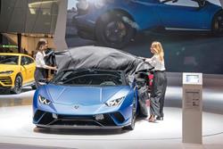 Klicken Sie hier, um das Album zu sehen: Lamborghini • Auto-Salon Genf