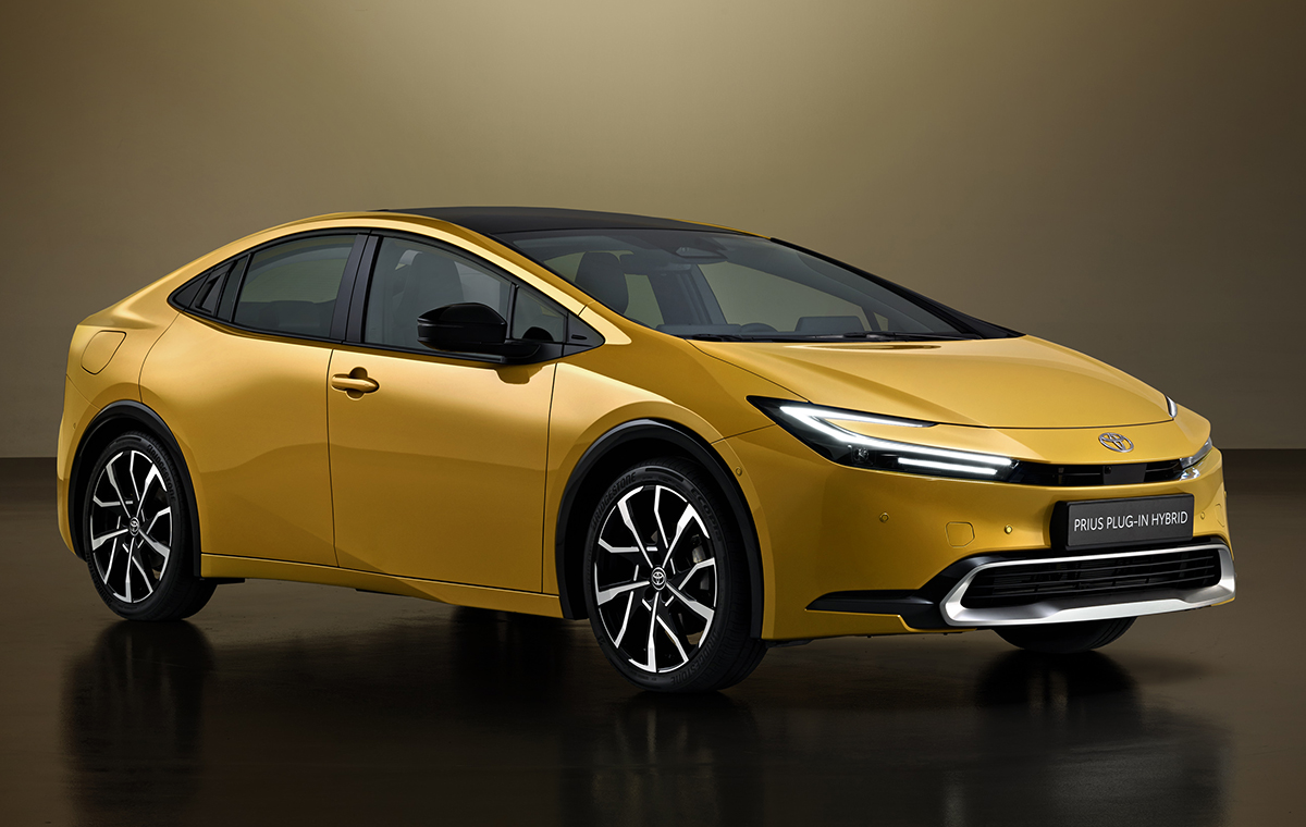 Schön, dynamisch und ultra-effizient – der neue Prius Plug-in Hybrid