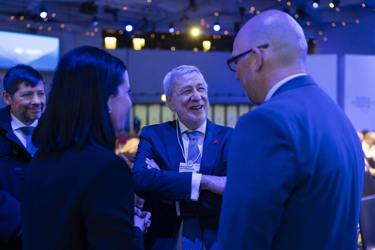 Aussenministerin Dominique Hasler, der chilenische Aussenminister Alberto van Klaveren und Regierungschef Daniel Risch.