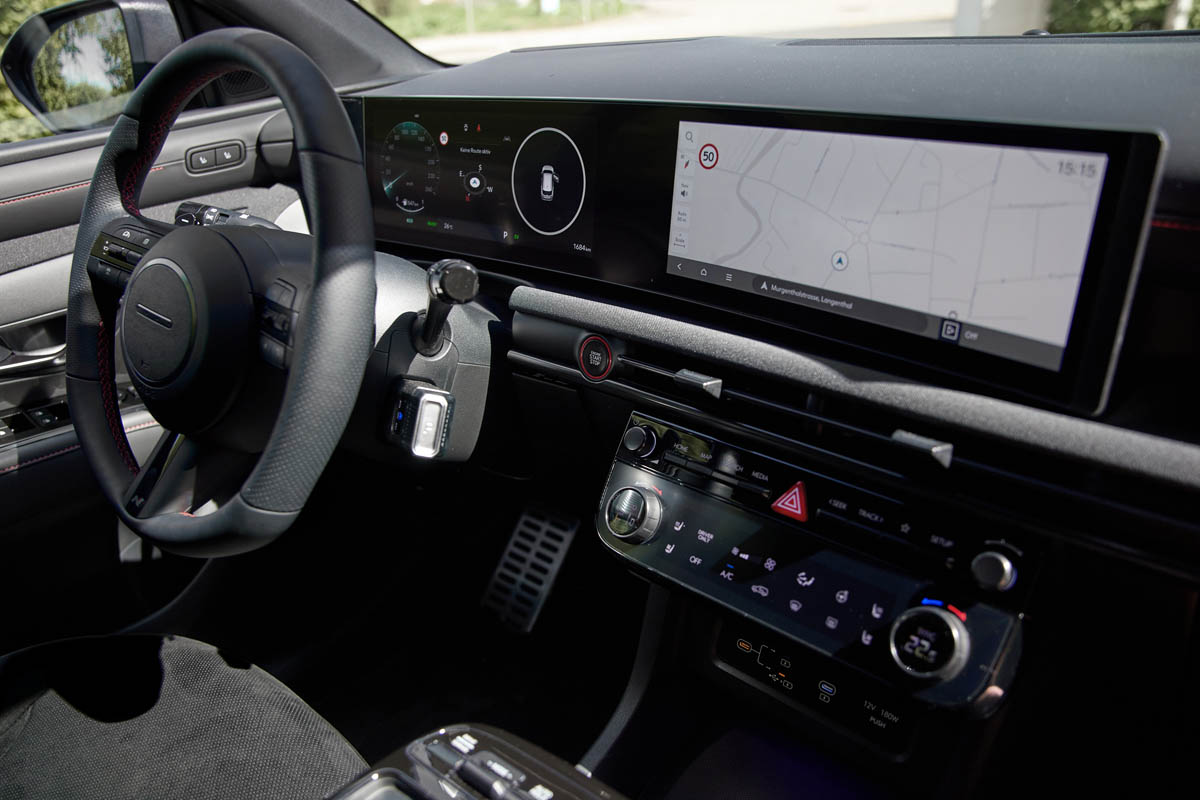 Hyundai Tucson Cockpit