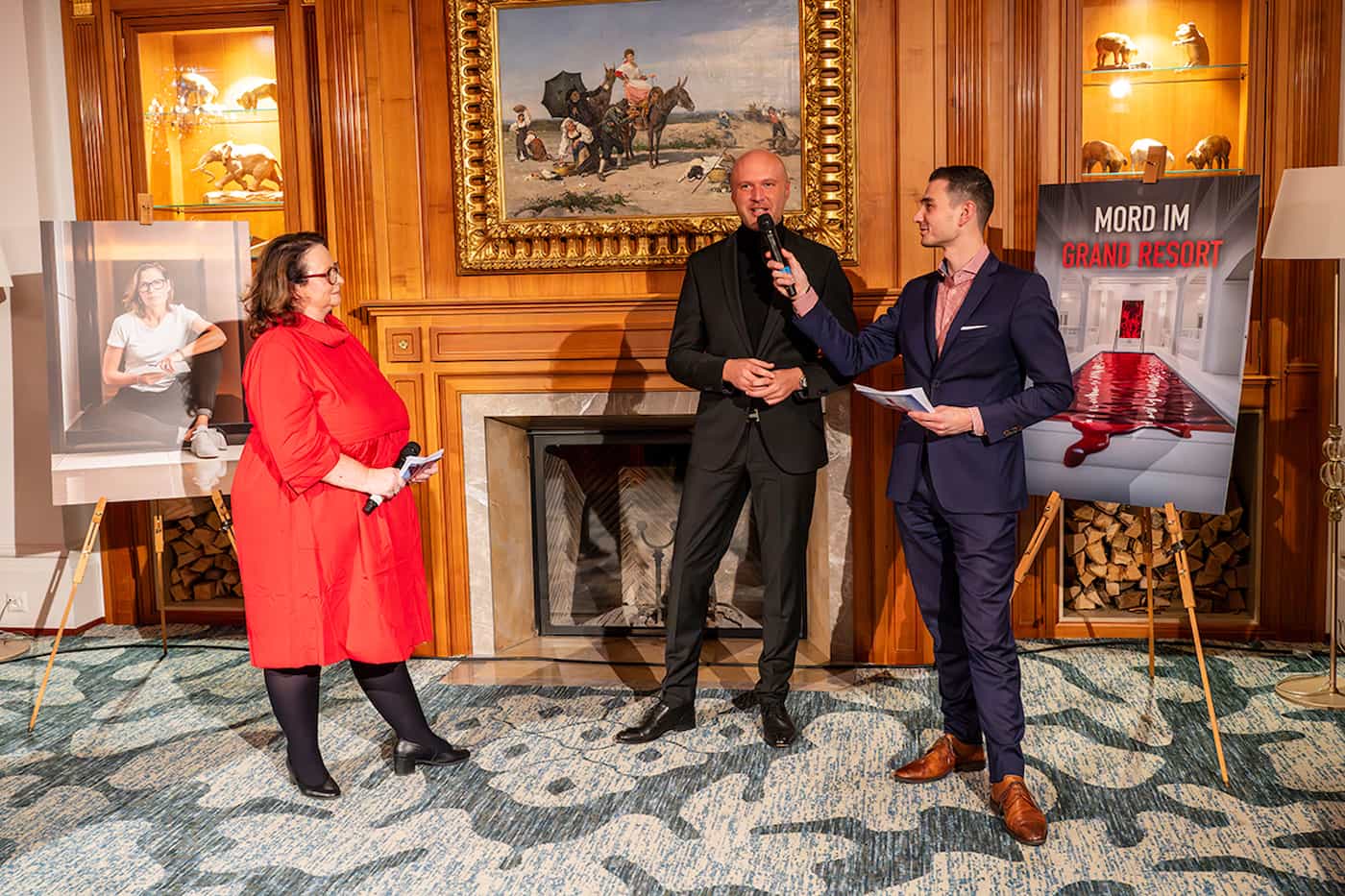 (v.l.) Astrid Hüni, Director of PR & Communications, Milos Colovic, General Manager Grand Hotels, Mark Stalder, Senior PR & Communications Manager, © exclusiv
