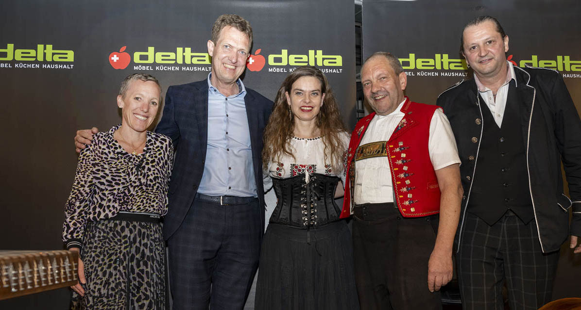 Freitag, 26. April 2024 – Trio Anderscht  bei Delta Möbel in Haag