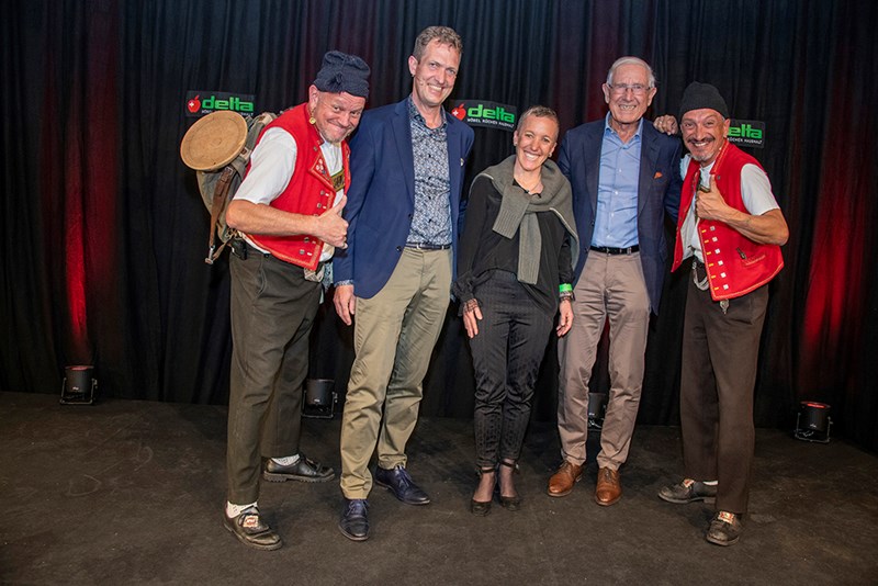 Comedy-Duo Messer & Gabel mit Familie Gebelein