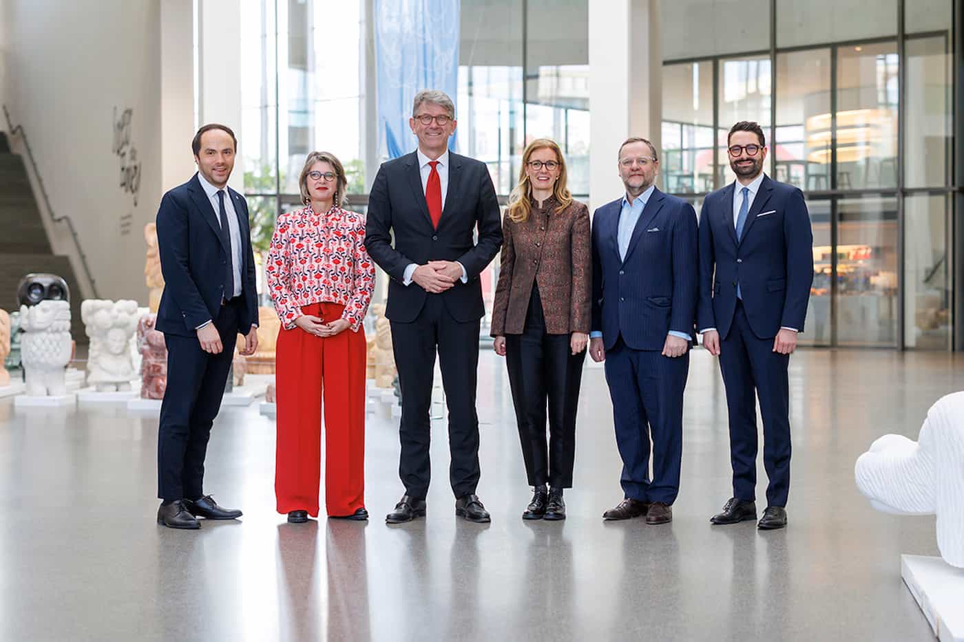 Landesrat Südtirol Philipp Achammer, Direktorin des Bundesamts für Kultur Schweiz Carine Bachmann, Staatsminister für Kultur und Medien Deutschland Wolfgang Weimer, Regierungschefin-Stellvertreterin Sabine Monauni, Staatssekretär Österreich Sepp Schellhorn, Kulturminister Luxemburg Eric Thill. (Quelle: BKM/Photothek)