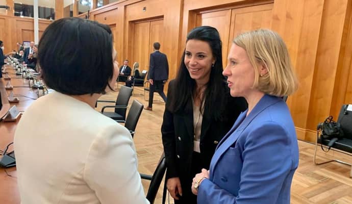 Regierungsrätin Dominique Hasler nimmt in Berlin an Unterstützungskonferenz für die Republik Moldau teil