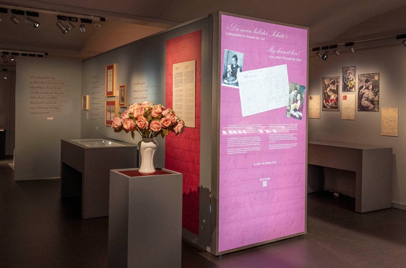 Sonderausstellung im Liechtensteinischen PostMuseum «Du mein liebster Schatz!» – Liebesbriefe im Wandel der Zeit