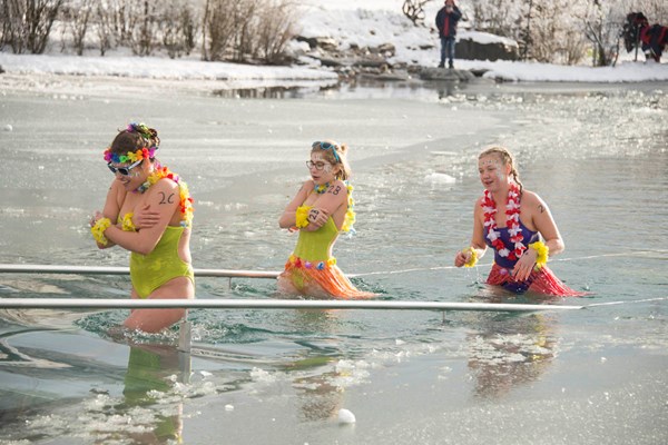 5. Gampriner Weihnachtsschwimmen  17. Dezember 2017