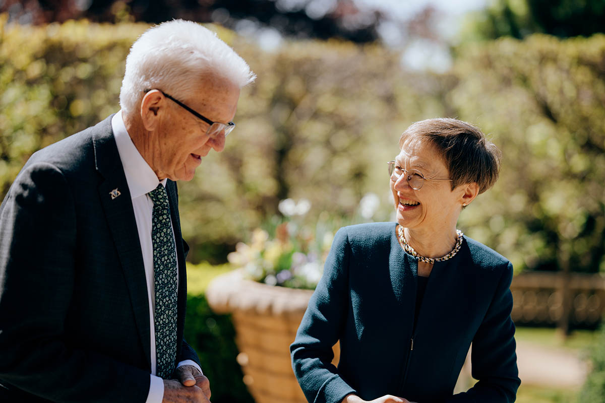 Regierungschefin Brigitte Haas zu Arbeitsbesuch in Baden-Württemberg