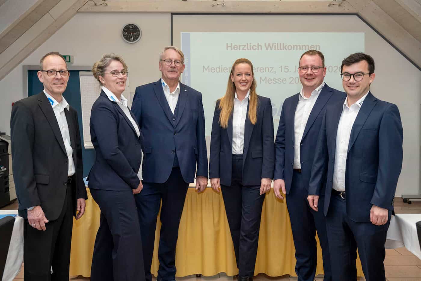 (v.l.) Markus Roth, Karin Etter, Jürg Stopp, Nina Neuenschwander, Dario Schmid, Simon Büchel