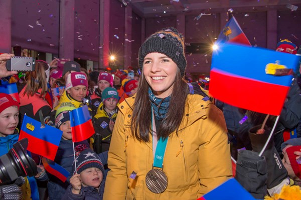 Grosser Empfang für Olympia-Bronze-Star Tina Weirather Freitag 23. Februar 2018 vor dem SAL in Schaan