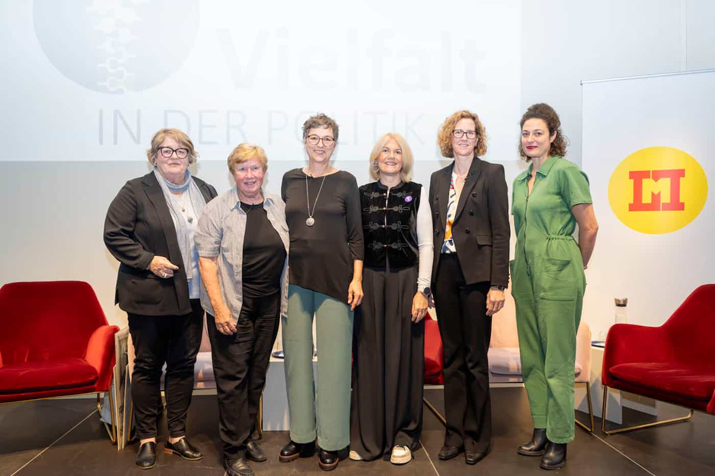 (v.l.) Astrid Walser, Helen Marxer, Claudia Heeb-Fleck, Martina Haas, Andrea Hoch, Asha Ospelt-Riederer