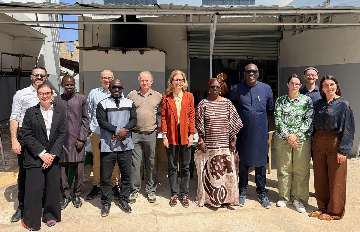 Regierungschefin-Stellvertreterin Monauni besucht LED-Projekte in Senegal