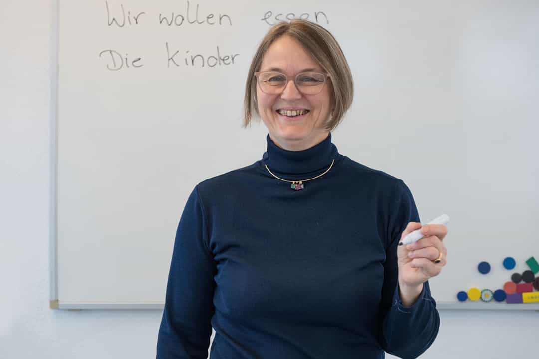 Doi, Deutschlehrerin für Kinder und Erwachsene. Seit 10 Jahren bei Play House.