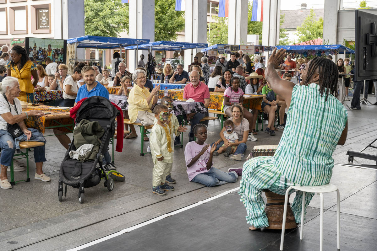 Afrika-Fest zum 25-jährigen Jubiläum des VfhH: Begegnungen, Musik und Lebensfreude