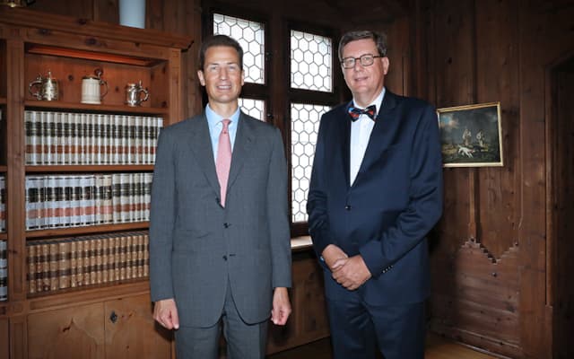 S.D. Erbprinz Alois von und zu Liechtenstein und S.E. Pascal Heyman, Botschafter des Königreichs Belgien