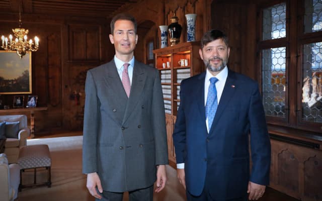 S.D. Erbprinz Alois von und zu Liechtenstein und S.E. Frank McShane Tressler Zamorano, Botschafter der Republik Chile