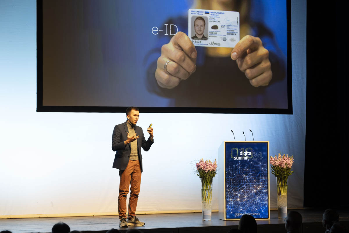 Referat «Digitalisierung: Ein PDF mit sieben Siegeln», Florian Marcus, Digitalisierungsberater Proud Engineers & e-Estonia