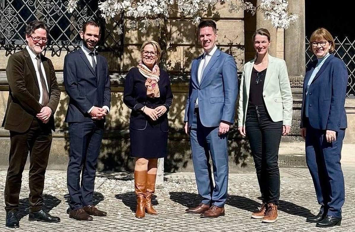 Freitag, 28.03.2025 - Regierungsrat Manuel Frick besucht die Leipziger Buchmesse und Dresden
