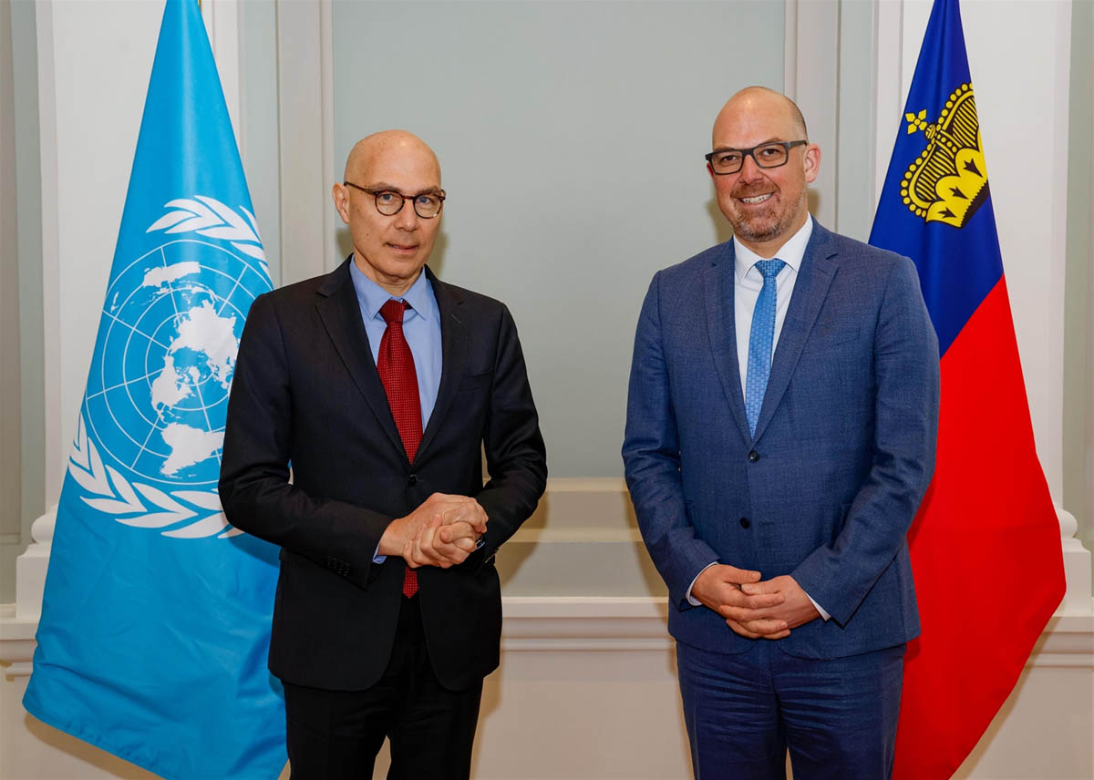 Höflichkeitsbesuch von Volker Türk bei Regierungschef Daniel Risch im Regierungsgebäude.