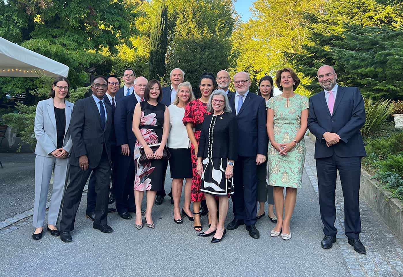 Regierungsrätin Dominique Hasler beim Treffen mit den liechtensteinischen Honorarkonsuln