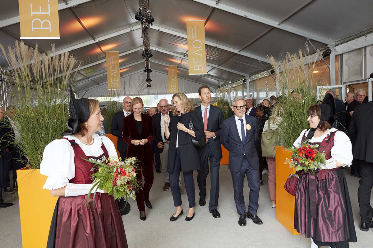 Lihga ist mehr als ein Messerundgang