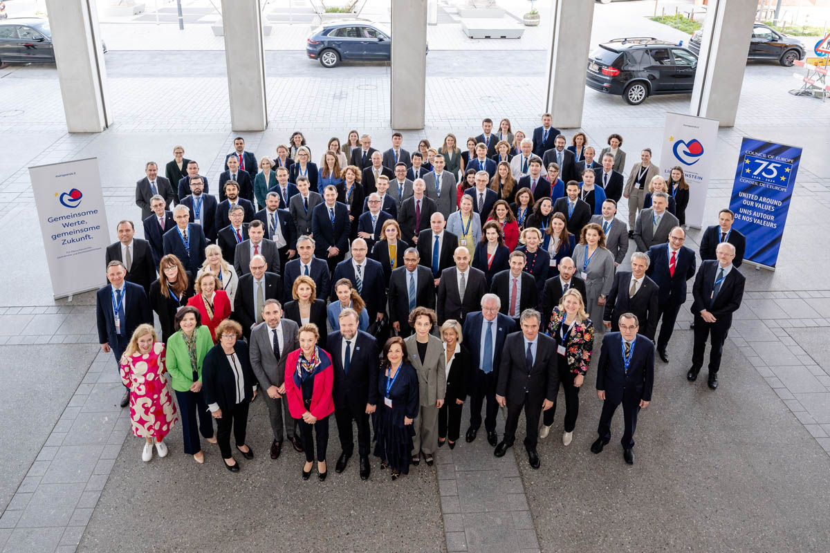 Vorsitz bringt Europaratsbotschafterinnen und -botschafter nach Liechtenstein