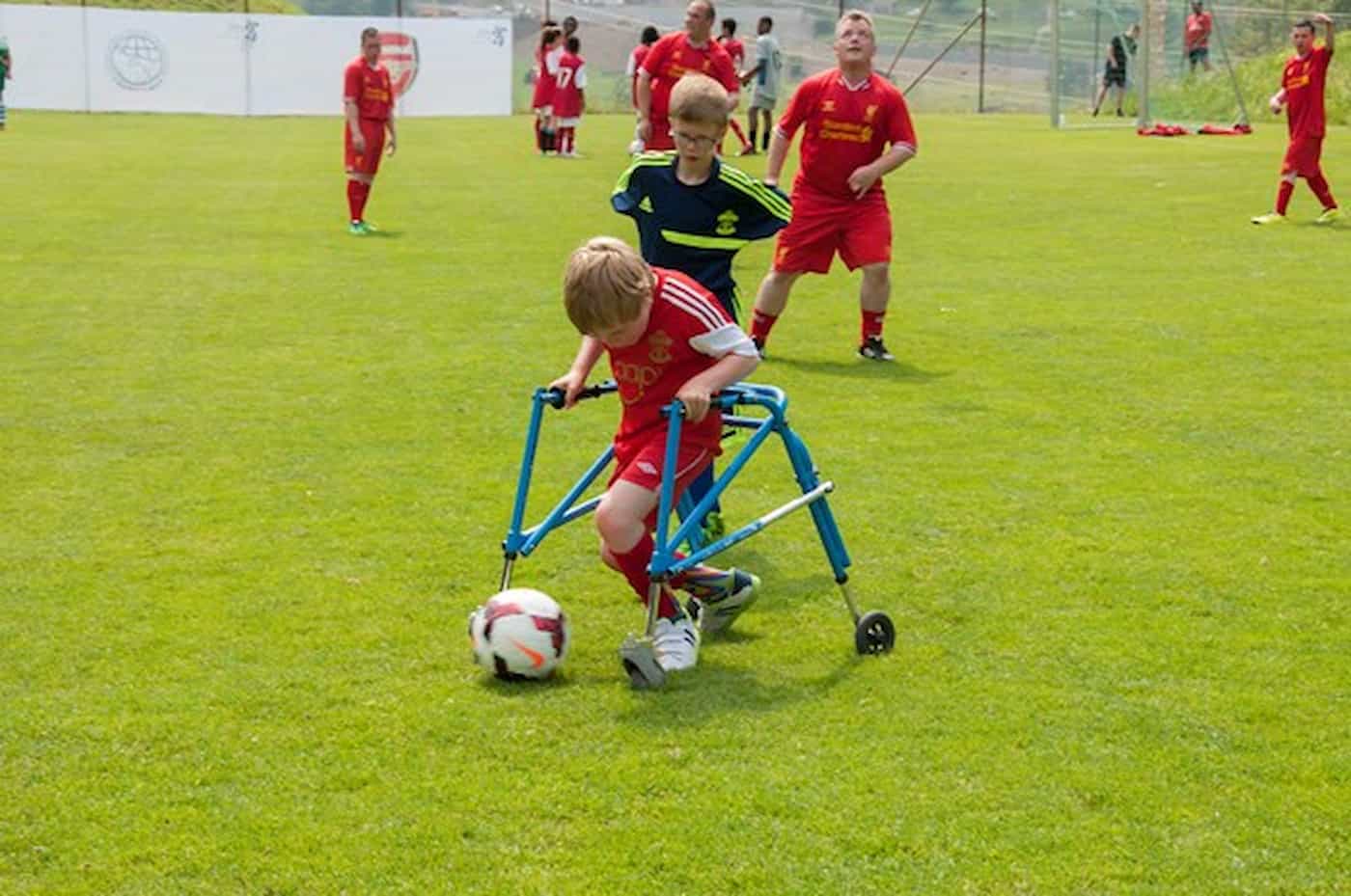 Special Adventure Camp 2014  Fussballcamp und Turnier für Jugendliche mit Behinderung