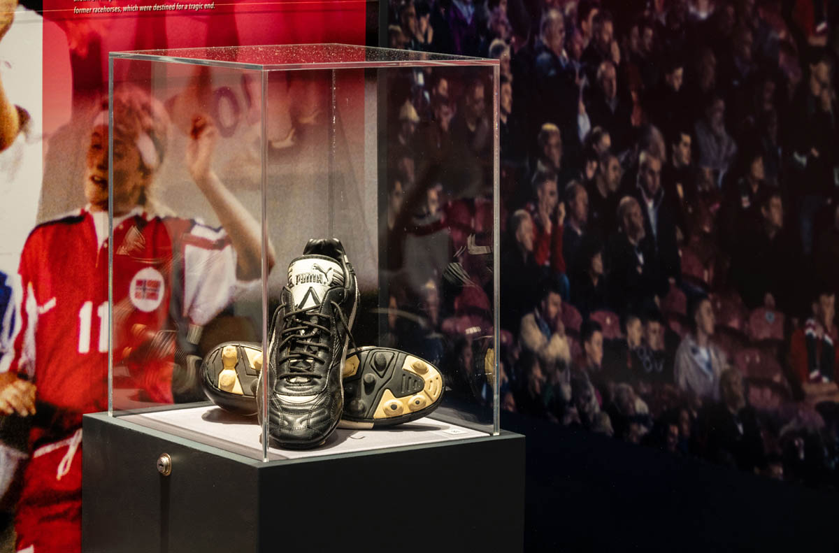  «FUSSBALL – Frauen- und Männerweltmeisterschaft»