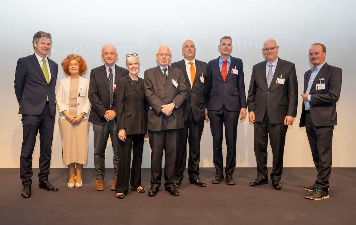 (v.l.) Peter A. Fischer, Claudia Wirz, Martin Krause, Pauline Dixon, S.D. Prinz Philipp von und zu Liechtenstein, Erik Lakomaa, Michael Esfeld, Neal McCluskey, Michael Wohlgemuth / Fotos © exclusiv