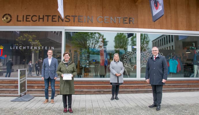 Briefmarken-Erlebnis im Städtle Vaduz – Eröffnung «Picturewalk»