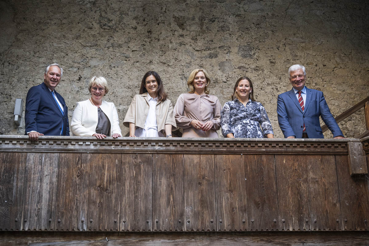 Landtagsvizepräsidentin Franziska Hoop trifft Parlamentspräsidenten der deutschsprachigen Länder