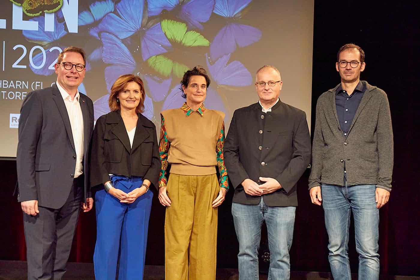 (v.l.) Markus Klement, ORF-Landesdirektor, Jasmin Ölz, Kultur-Koordinatorin ORF, Letizia Ragaglia, Direktorin Kunstmuseum Liechtenstein, Friedrich Schneider, Obmann Fussacher Dorfgeschichteverein, Markus Mähr, Modellversuchshalle Rhesi, Foto: © Anna Smirnova