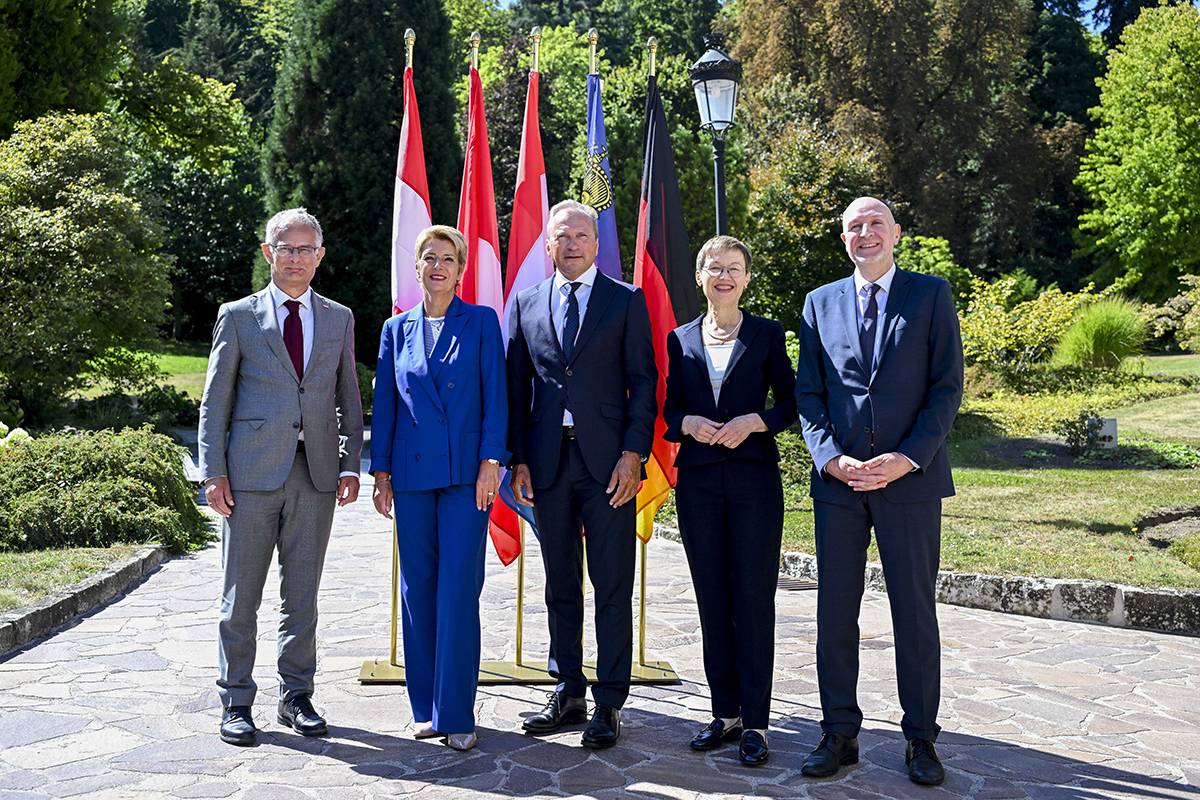 Regierungschefin Brigitte Haas am Treffen der deutschsprachigen Finanzministerinnen und Finanzminister in Luxemburg