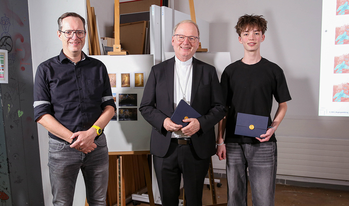  Eine Kooperation der Philatelie Liechtenstein und der Kunstschule Liechtenstein – Kleine Marke, grosse Botschaft