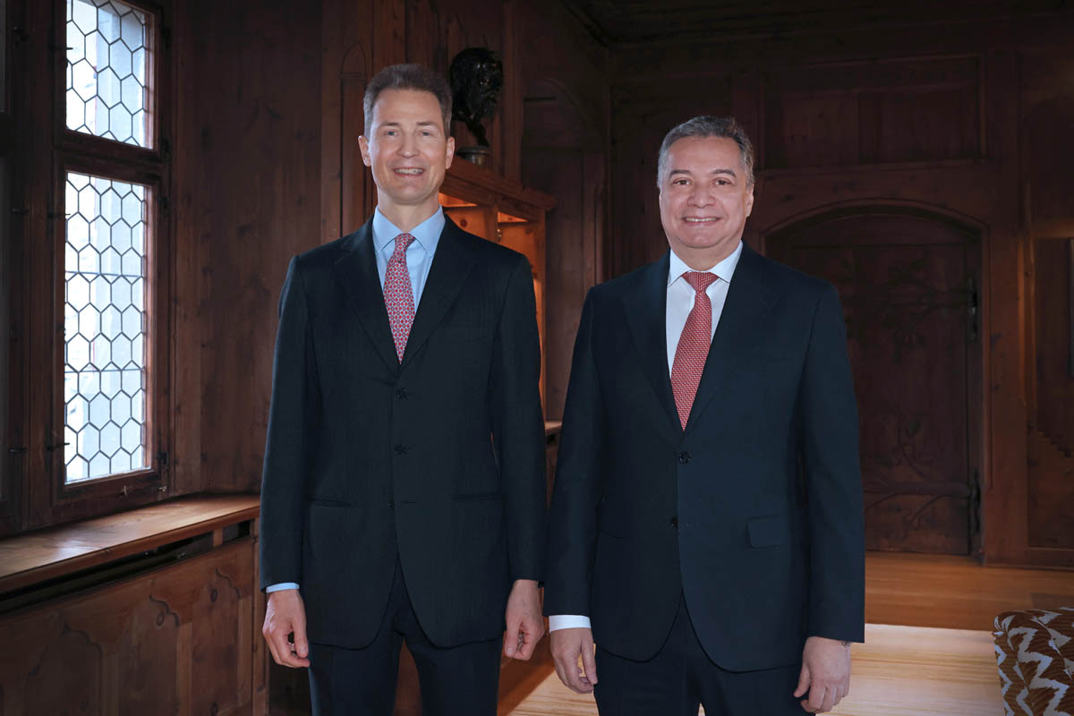 S.D. Erbprinz Alois von und zu Liechtenstein und S.E. Ramón Fernando Acosta Díaz, Botschafter der Republik Paraguay.