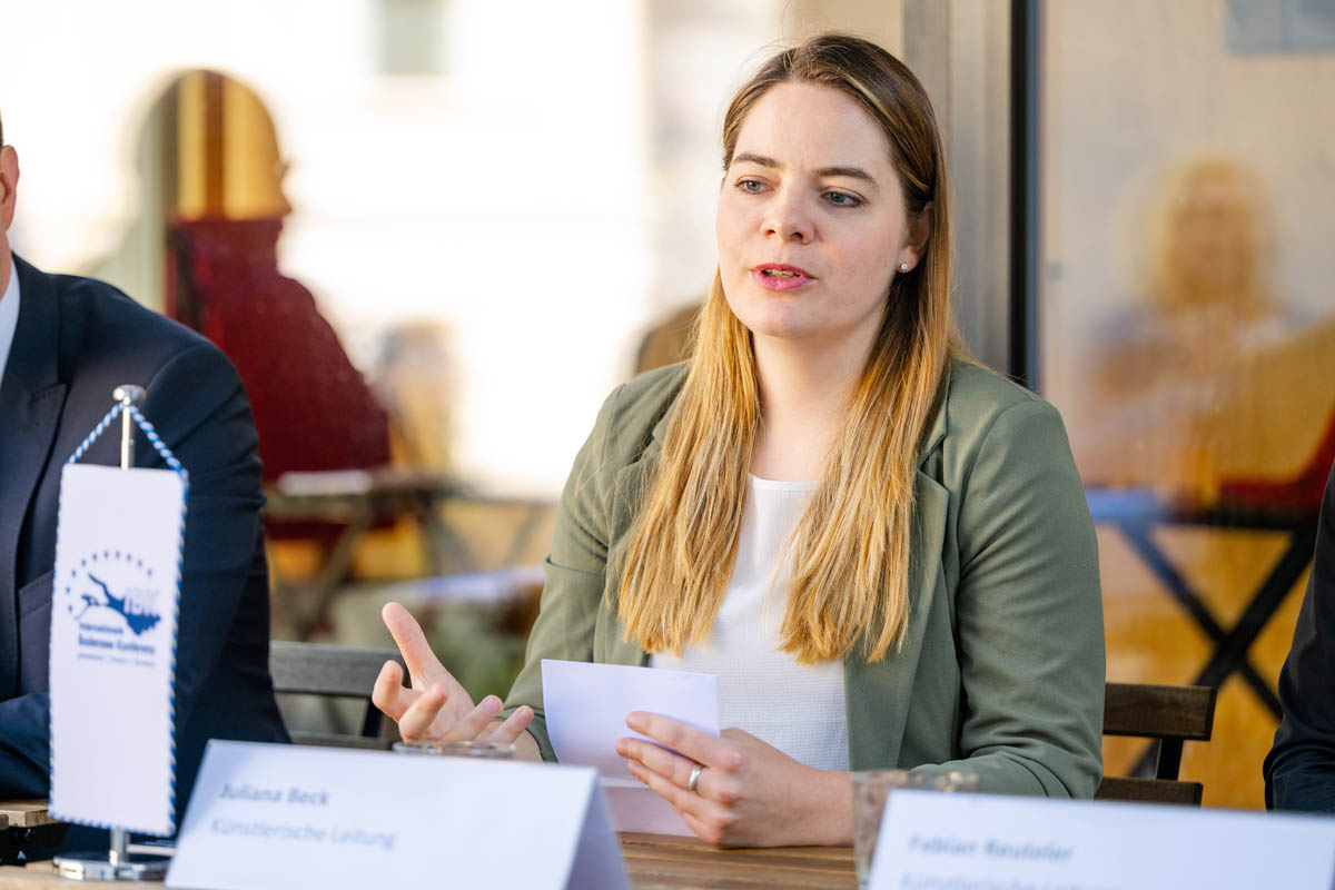 Juliane Beck Co-Kuratorin der Veranstaltung.