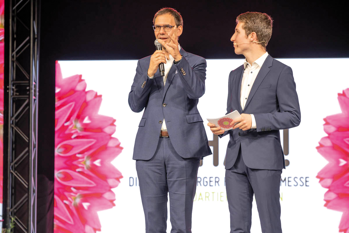  Landeshauptmann Markus Wallner und Co-Moderator Jerome Zmugg