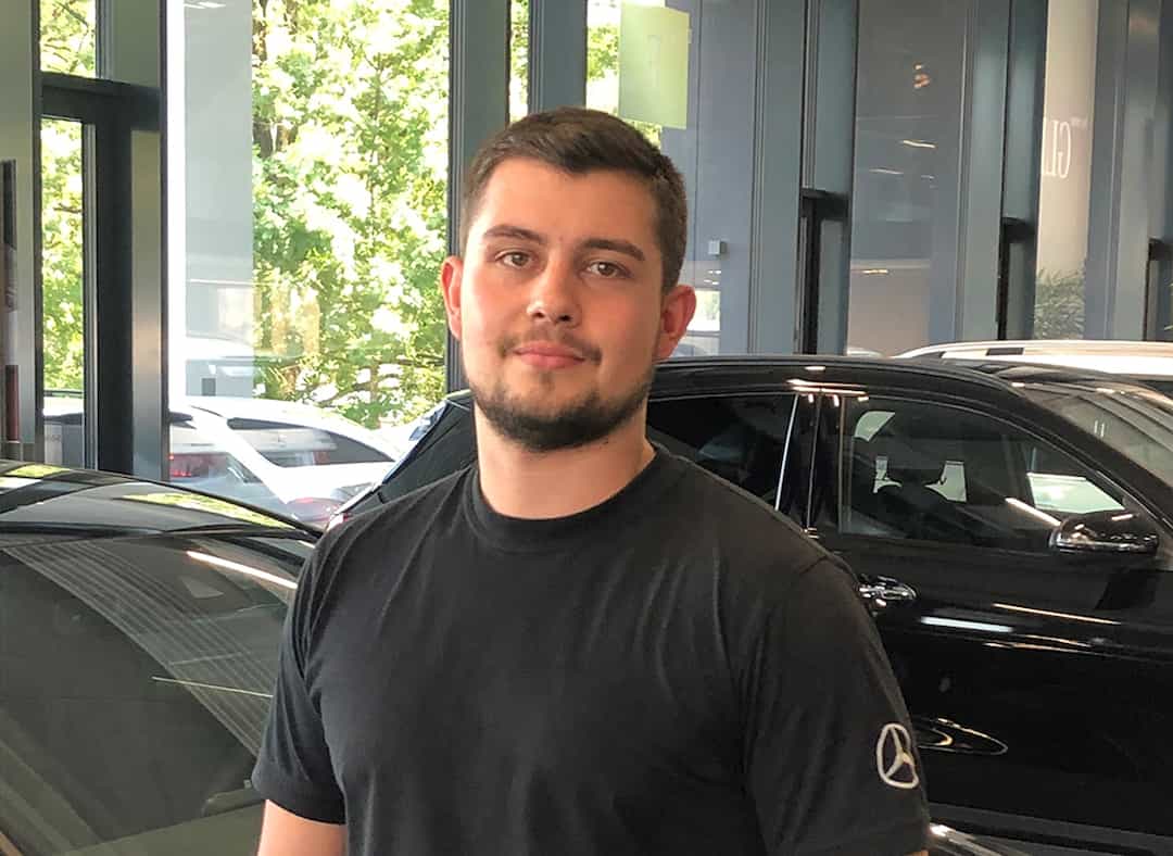 Erfolgreiche Ausbildung zum Mercedes-Benz Systemtechniker
