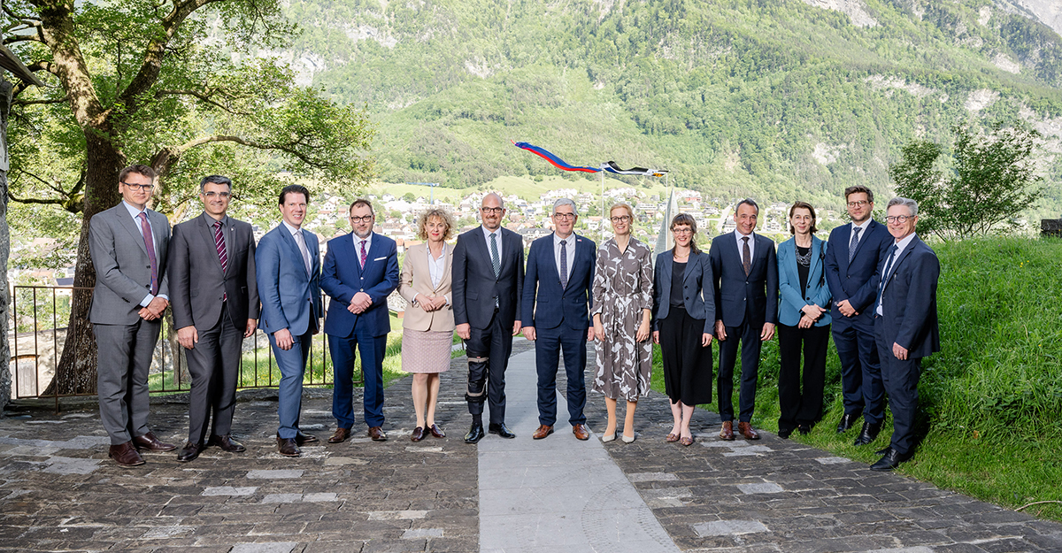 Graubündens Regierung zu Besuch in Liechtenstein