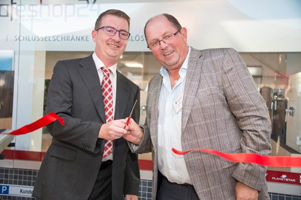 Safeshop24: Eröffnung