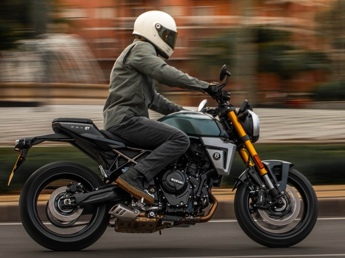 GSX-8T 