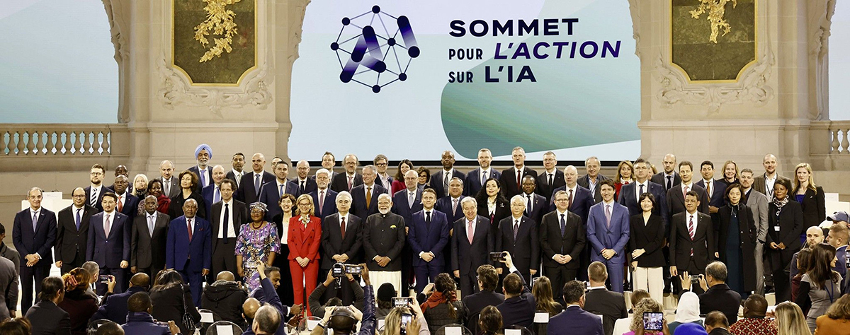 Gruppenfoto der Teilnehmenden beim Gipfeltreffen zur Künstlichen Intelligenz (AI Action Summit) in Paris. (Quelle: Judith Litvine)