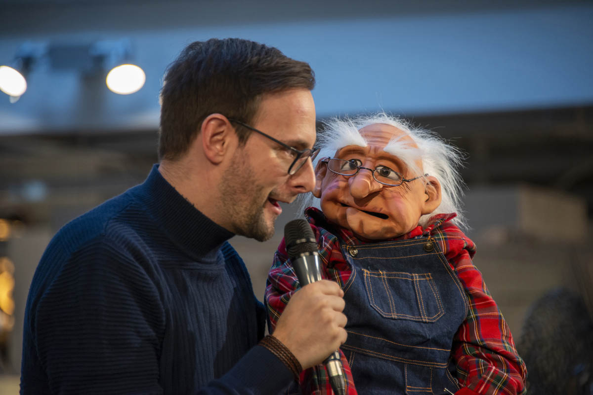 The Chäller Family, Yves Chäller