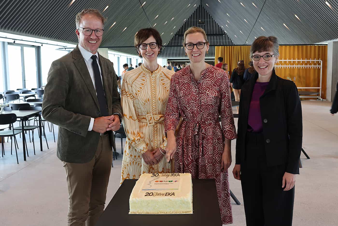 (v.l.) Landesrat Christian Gantner (Vorarlberg), Regierungsrätin Susanne Hartmann (St. Gallen), Regierungschefin-Stellvertreterin Sabine Monauni (Liechtenstein) und Regierungsrätin Carmelia Maissen (Graubünden). (Quelle: IRKA)