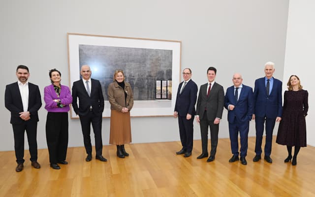 Das Programm des Sozialministertreffens wurde durch eine Führung durch die aktuelle Ausstellung des Kunstmuseums Liechtenstein «Candida Höfer.Liechtenstein» abgerundet.