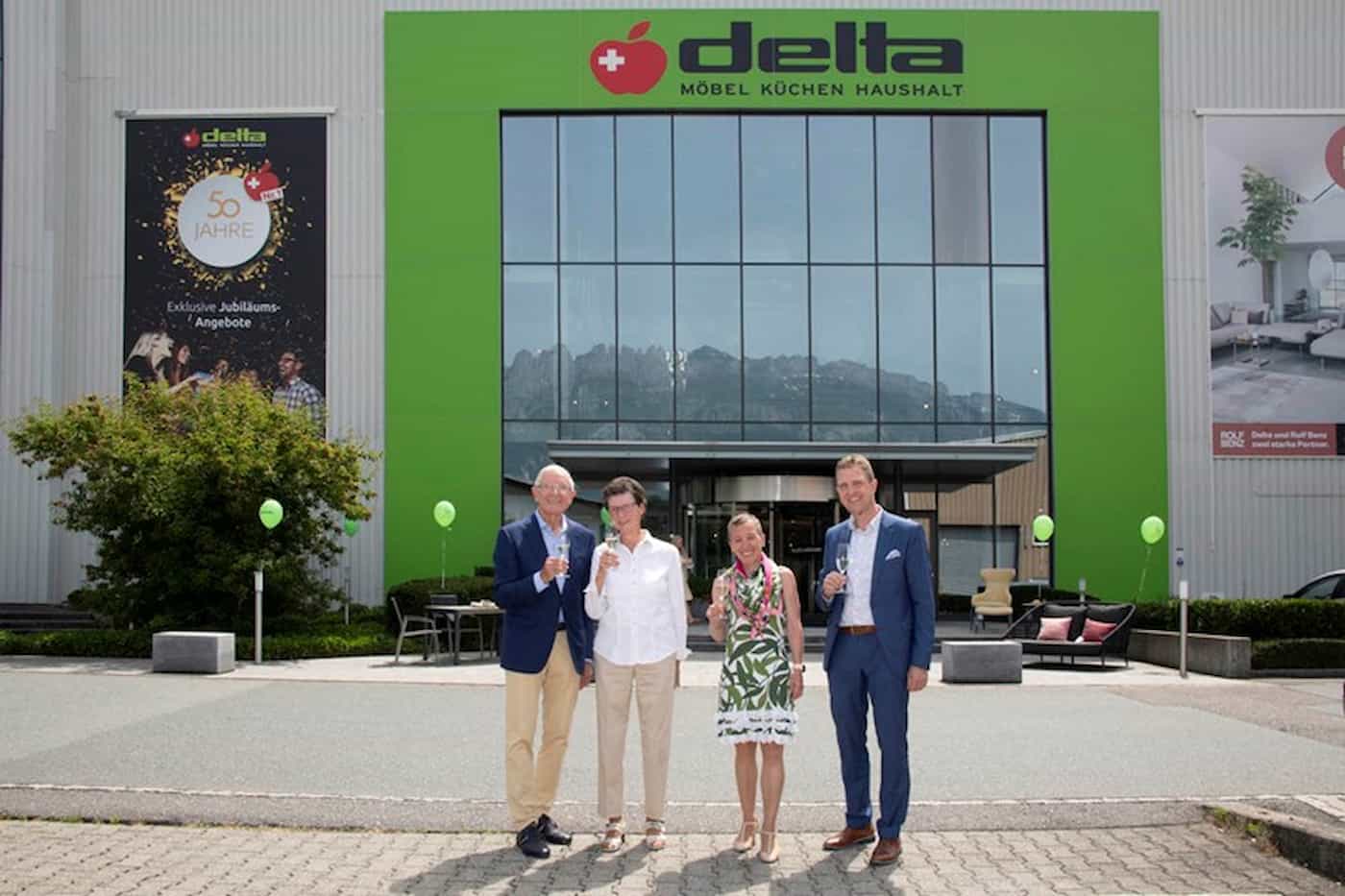 50-Jahr-Feierlichkeiten bei Delta Möbel in Haag - Karlheinz Gebelein, (Unternehmensgründer) Nina Gebelein, Regula Gebelein, Willi Gebelein © exclusiv