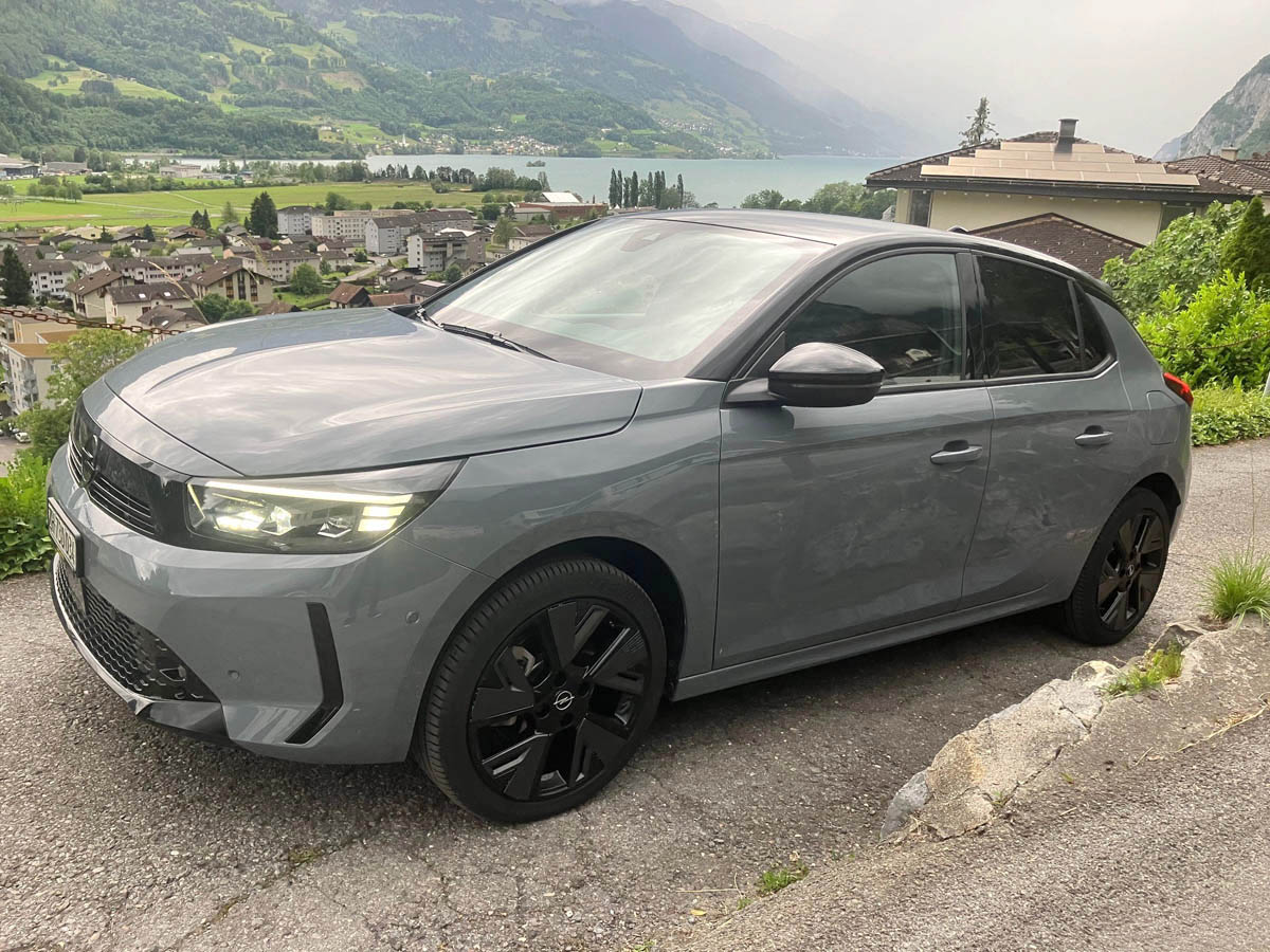 Astra und Corsa als Zugpferde der Opel Stromerwelle